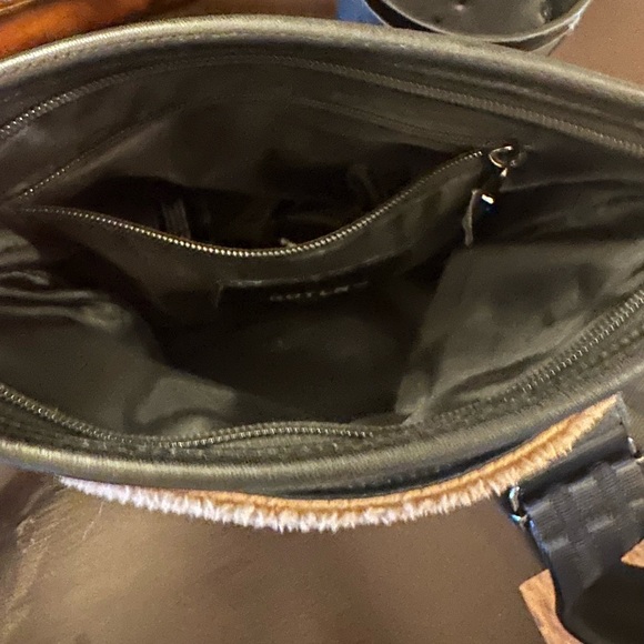 THINK ROYLN Tan and Black Crossbody Bag - Picture 7 of 9